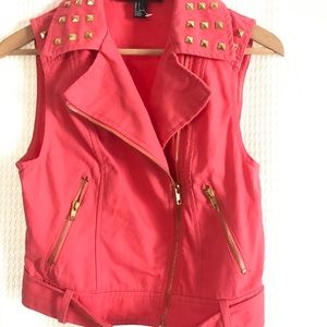 Forever 21 vest size small